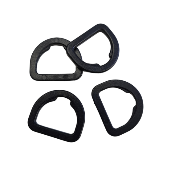 Dee Plastic Black 4 Pack. Made from lightweight plastic. Available in 2 sizes, 20mm (3/4") and 38mm (1 1/2")