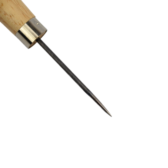 Awl blade on the Artisan Essentials Scratch Awl