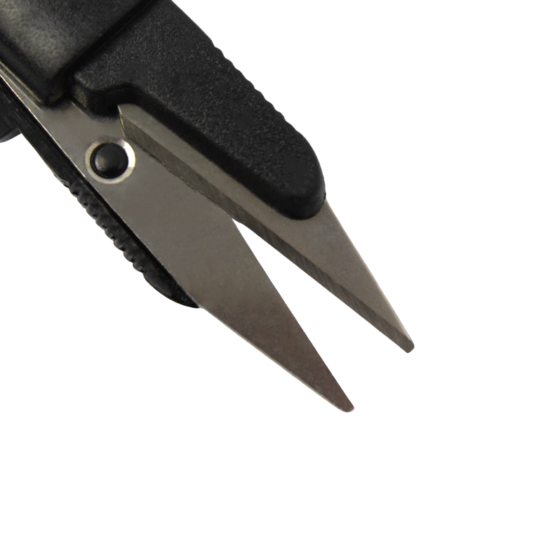 Close Up of Artisan Essentials Thread Cutter blades