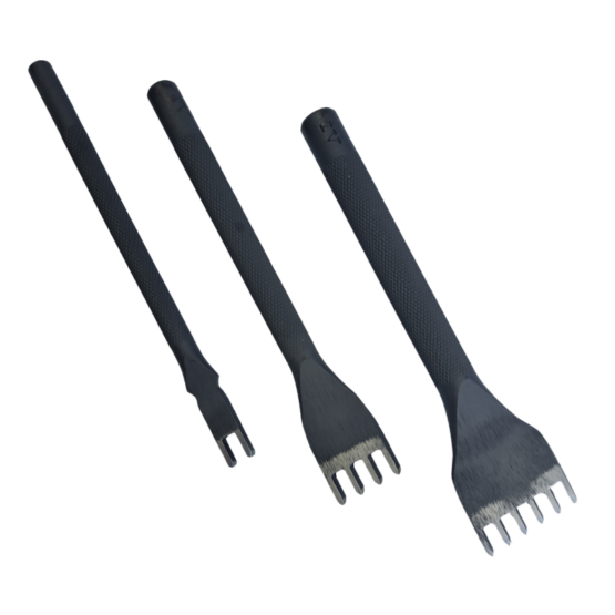 Kyoshin Elle European Style Stitching Chisel 5mm. Create evenly spaced flat slanted stitiching hole. Available in 2, 4 and 6 prong