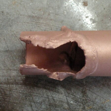 Melting copper and brass with compressed air and propane