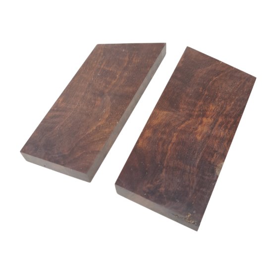 Yandiwa Stabilised Figured Desert Oak Scales *G065. Each scale measures approximately 120 x 50 x 12 mm.