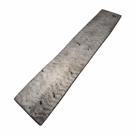 Kalderum Blades San Mai Damascus Steel Bar *K014. Made with Apex Ultra core, damascus cladding, and nickel shim.